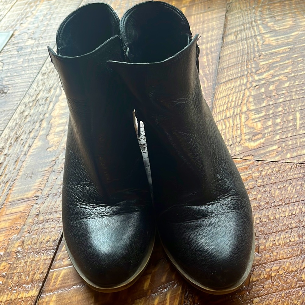 Lucky brand black ankle boots, size 9M